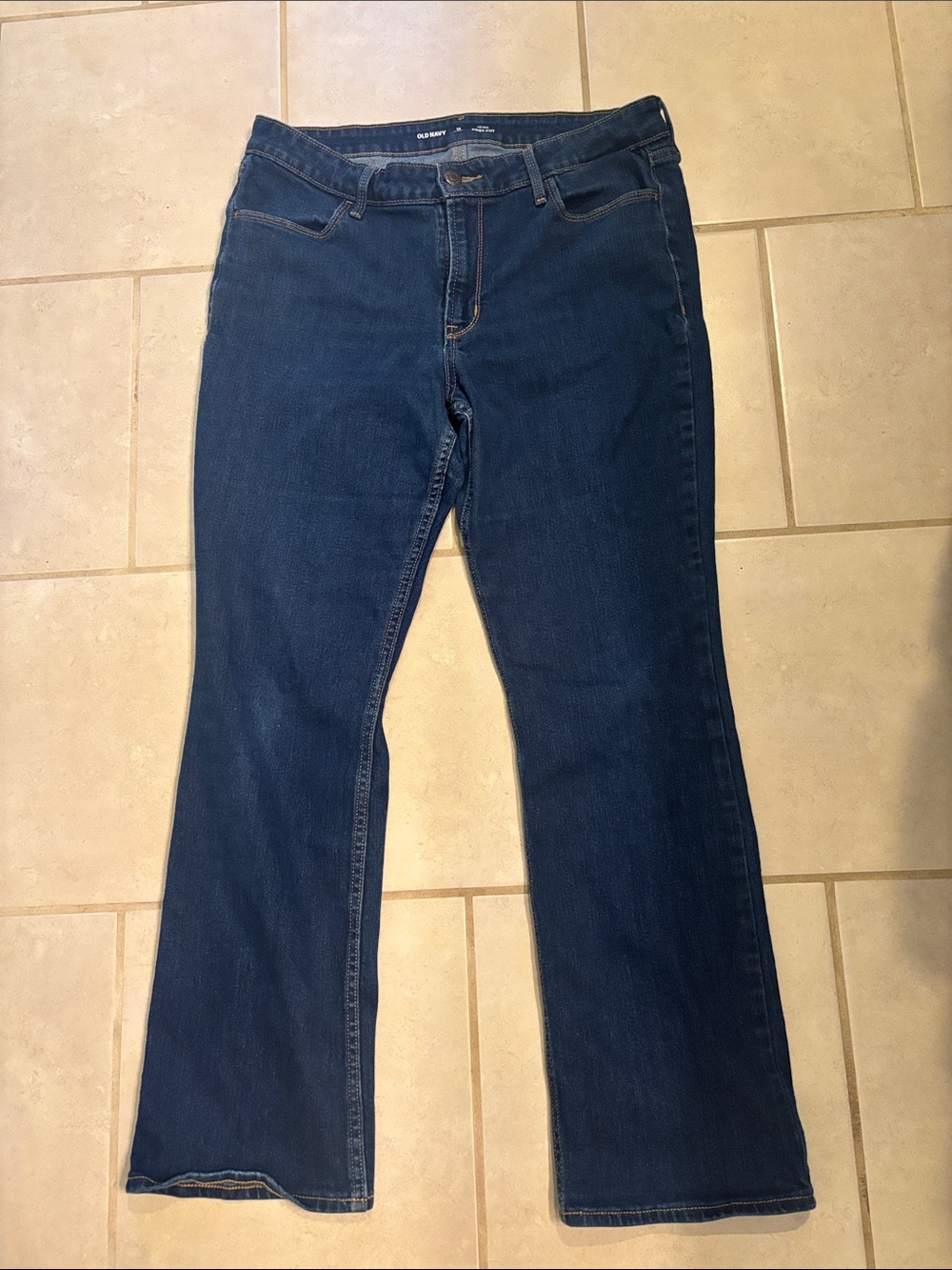 Old Navy Women’s Dark Blue Bootcut Jeans Mid Rise Sz 12 Short